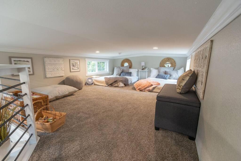 Pet Friendly Tiny House Rental With New Access To Guadalupe River Nbtx New Braunfels Exteriör bild